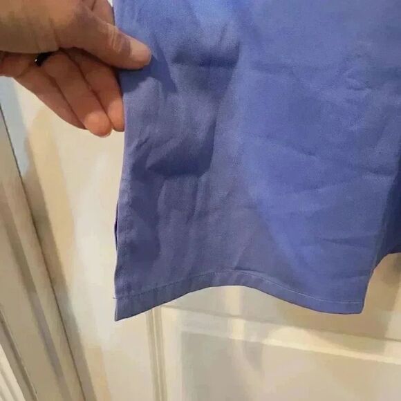 Edge By IRG Men's Ciel Blue Poly/Rayon/Spandex Blend V-Neck Scrub Top NEW - Picture 5 of 10